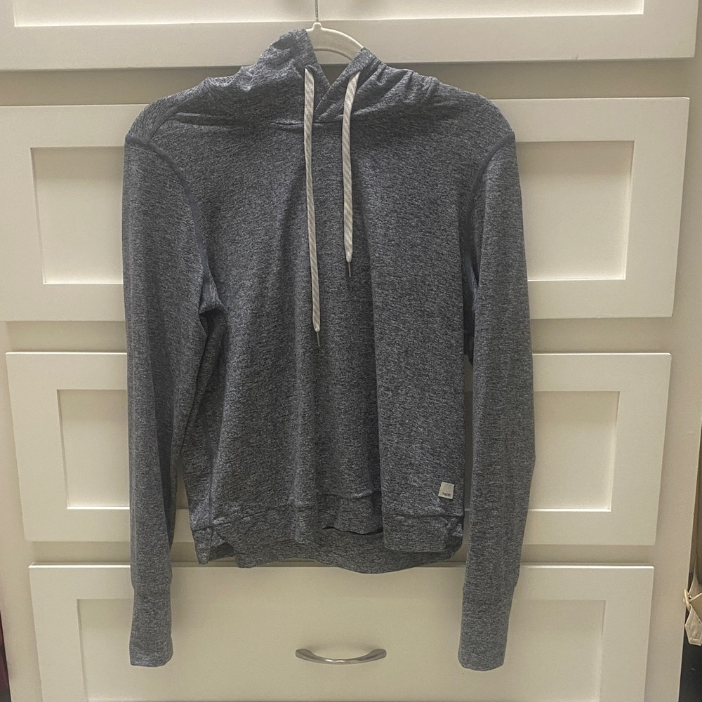 Vuori Heathered Gray Pullover